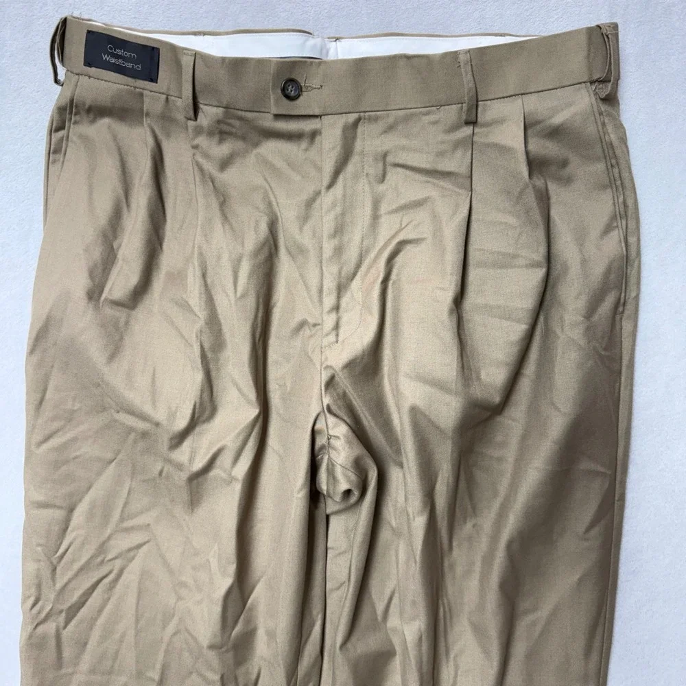 Dockers Mens Classic Fit Pleated Khaki Pants Tan Cuffed W36 L32